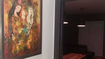 LCD 電視、DVD 播放機、首輪電影、MP3 插座