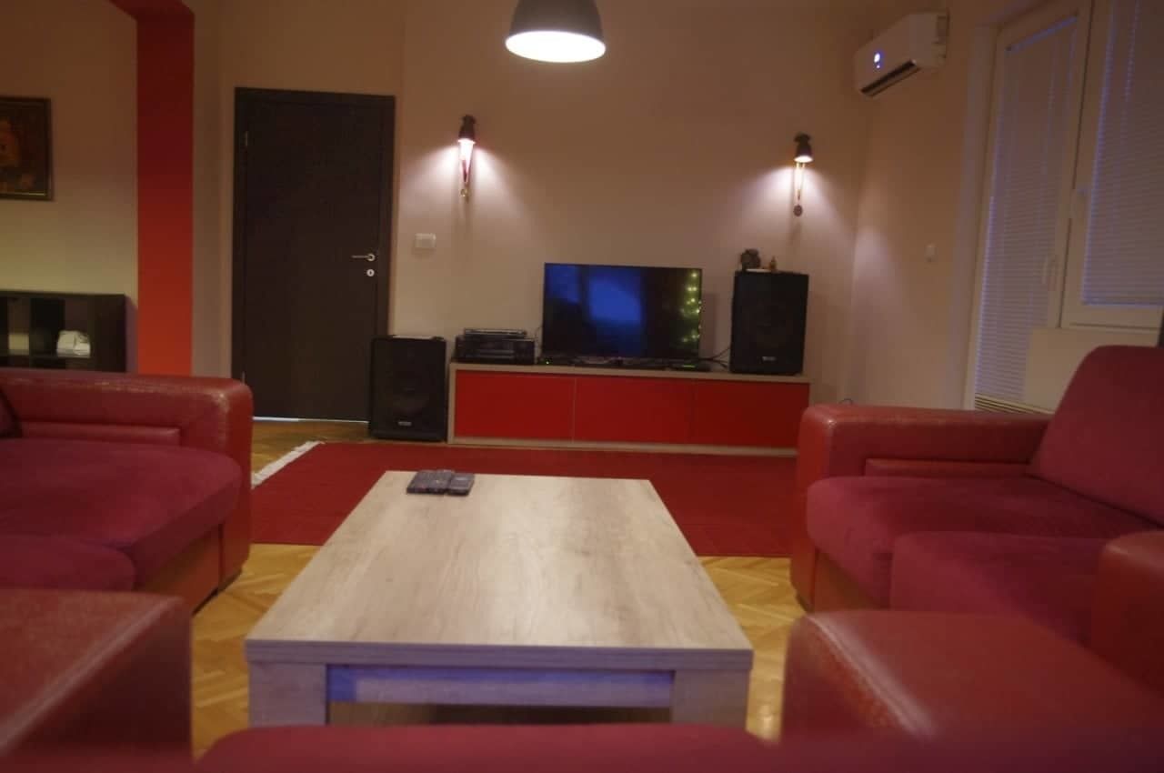 LCD TV, DVD player, first-run movies, MP3 dock