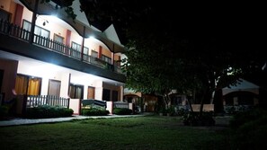 Exterior - Port Barton DIY (San Vicente)