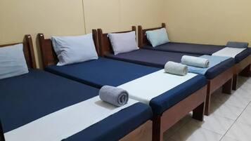 Desk, rollaway beds, bed sheets