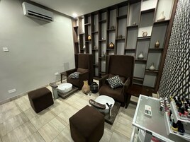 Salas de tratamientos para parejas, sauna, baño turco 