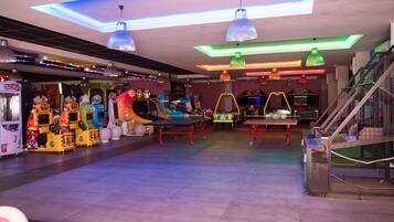 Spielezimmer