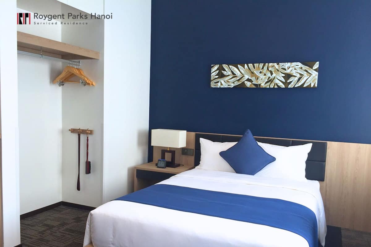 Standard Room, 1 Queen Bed