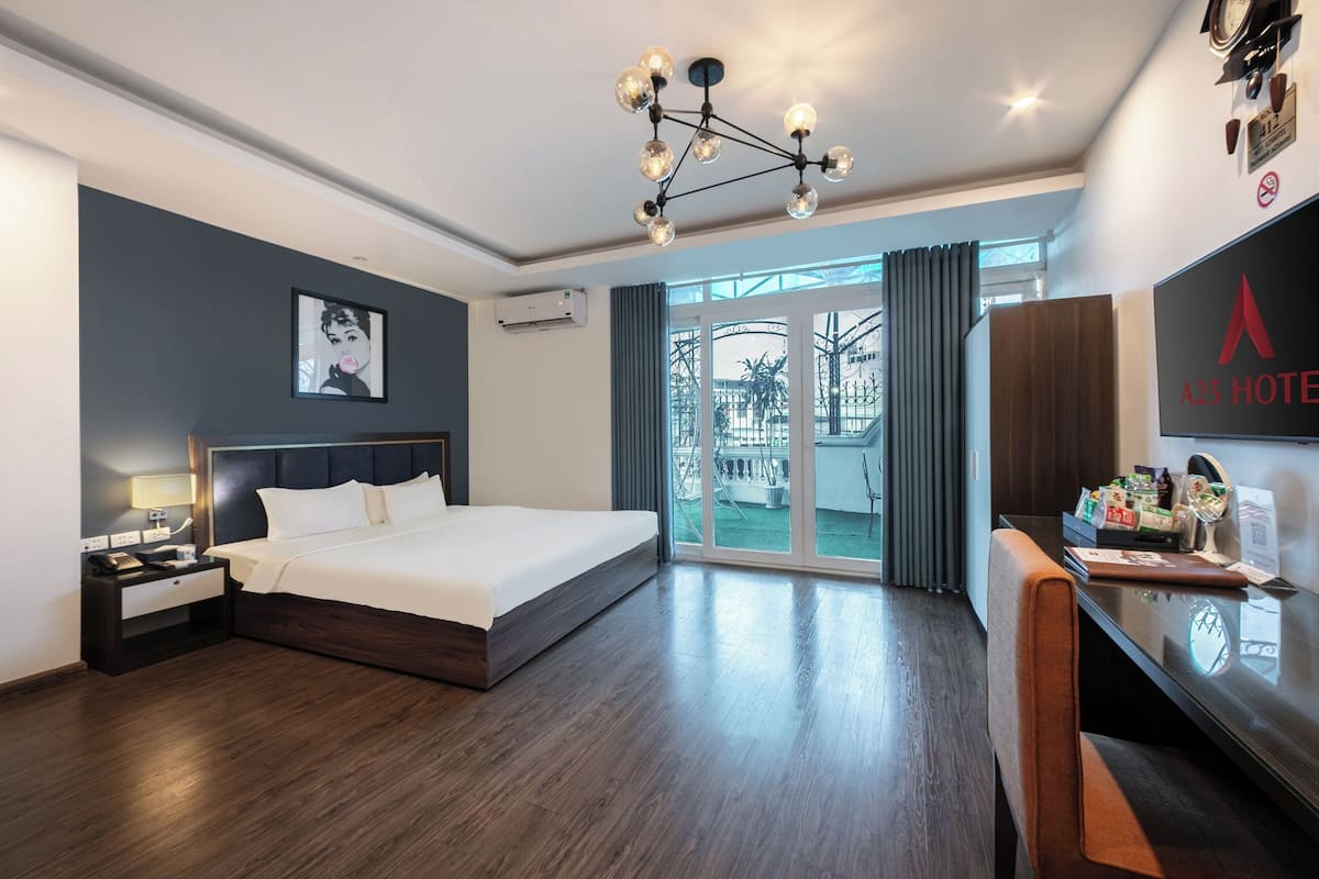 1 bedroom, minibar, in-room safe, blackout drapes