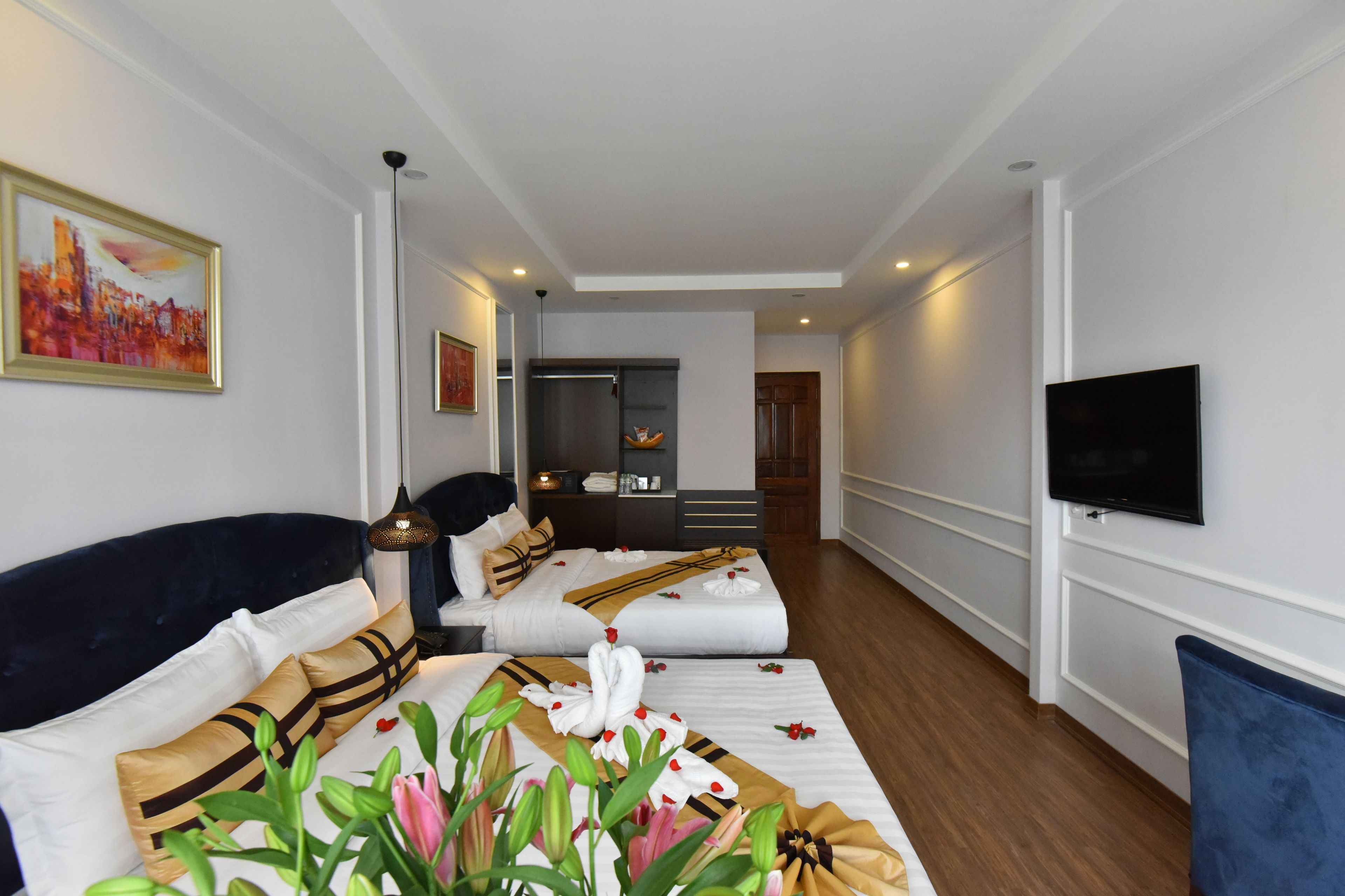 Photo - S Central Hotel and Spa