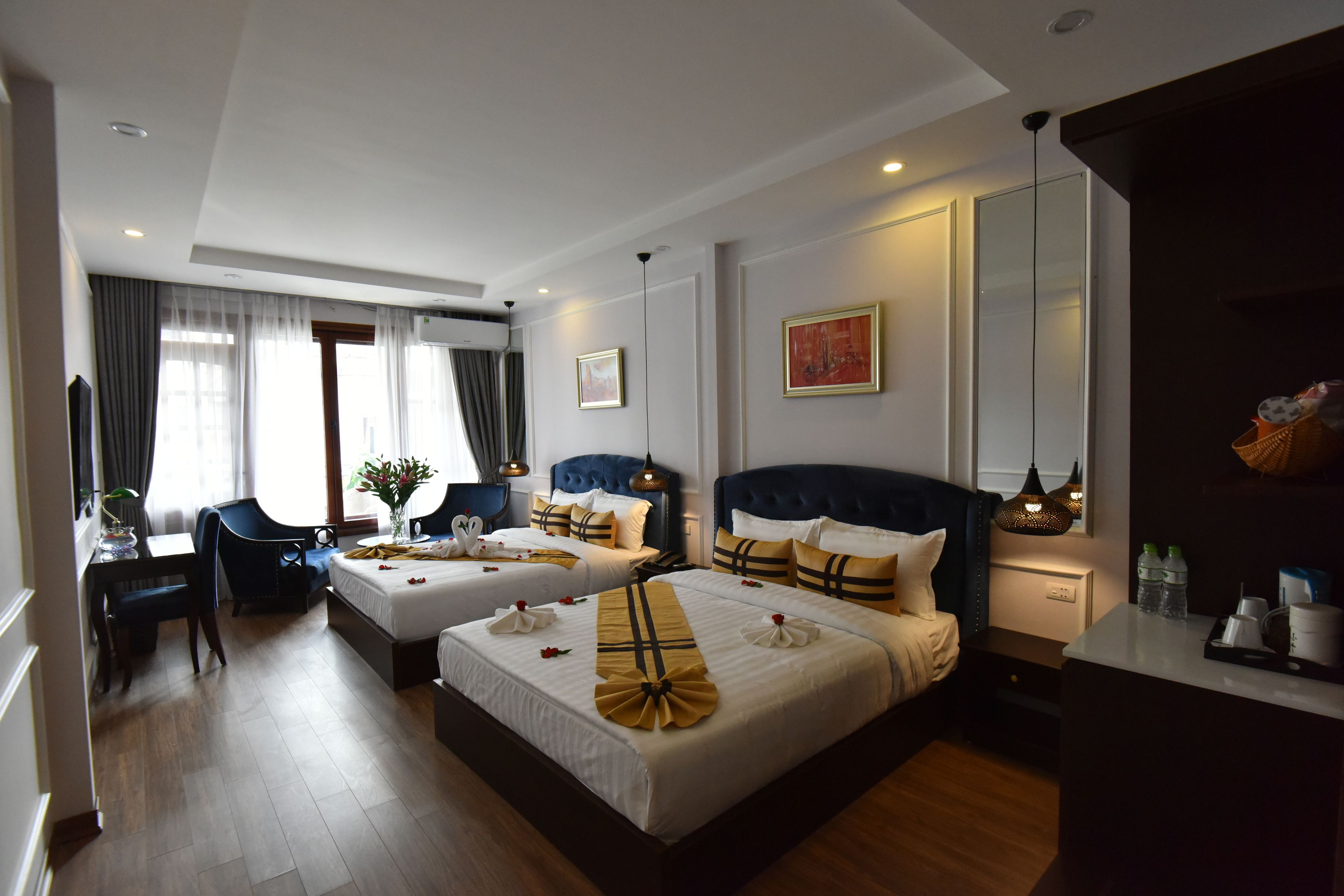 Photo - S Central Hotel and Spa