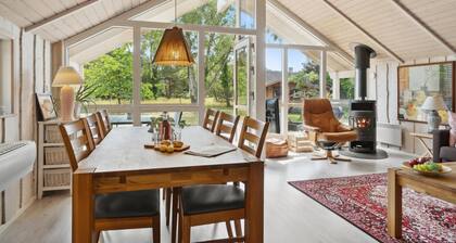 Amazing home in Sjællands Odde