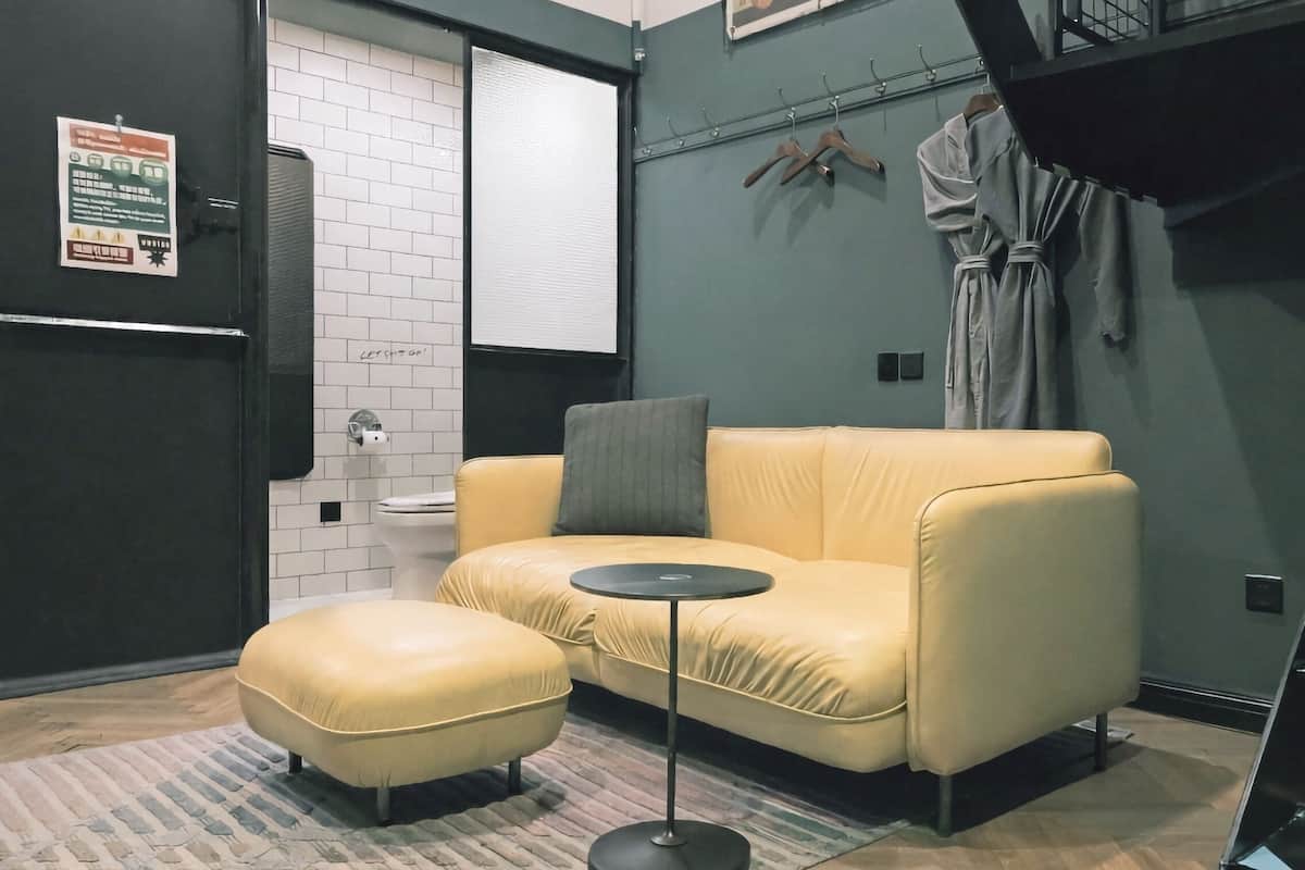 Loft Standard, 1 trÚs grand lit | Literie de qualité supérieure, couette en duvet d'oie