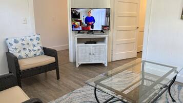 Smart-TV, DVD-Player
