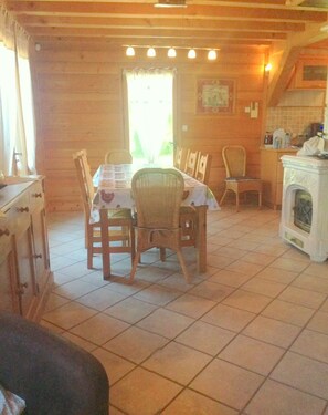 Dining - Chalet in quiet Morillon / Samoëns - near slopes - Stunning views - ideal for family (Morillon)