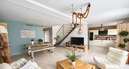 AIR-CONDITIONED VILLA WITH PRIVATE POOL - 7 MINUTES FROM THE BEACH