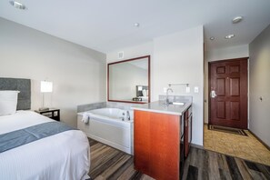 WiFi (無料)、ベッドシーツ