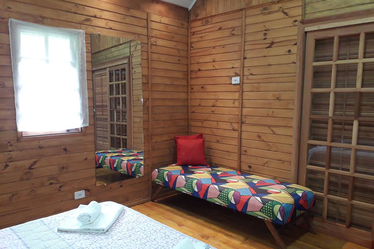 Chalet Tradisional, 1 Tempat Tidur Double, Bebas Asap Rokok, pemandangan halaman | Fasilitas kamar
