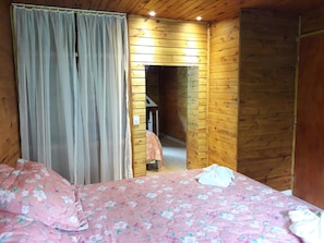 Comfort Chalet, 1 Double Bed with Sofa bed, Non Smoking