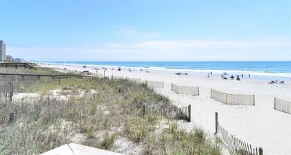Castle Tropical Ocean View Pool & Game Room
