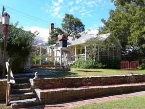 Suite, plusieurs lits, non-fumeurs | Vue de la chambre