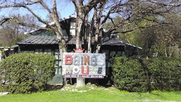 Parkir mandiri gratis