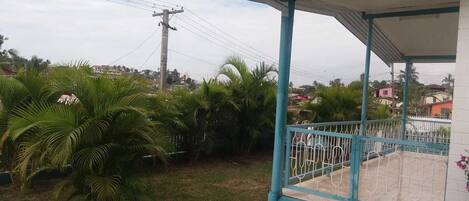 House, 2 Bedrooms (House HHK-17-2 ) | Garden view