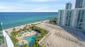 A resort with a pool, beach, and ocean view. - 15K on the Ocean with Lateral Ocean Views (Hollywood)