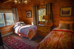 3 soverom, strykejern/-brett, wi-fi og sengetøy