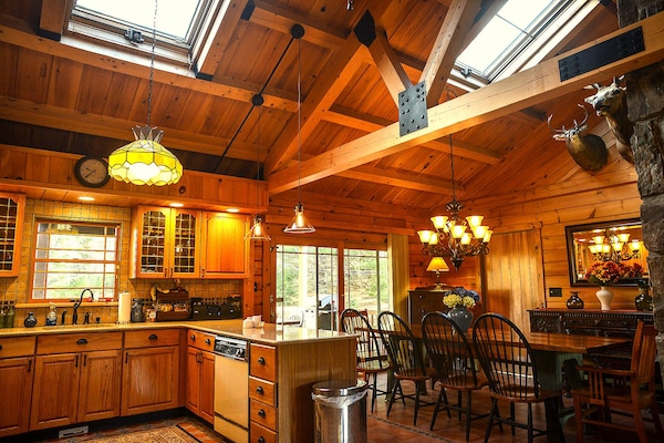 The Grand Room speaks for itself! Magnificent Log & Timber Frame Construction.