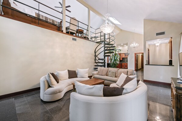 TV connectée, cheminée