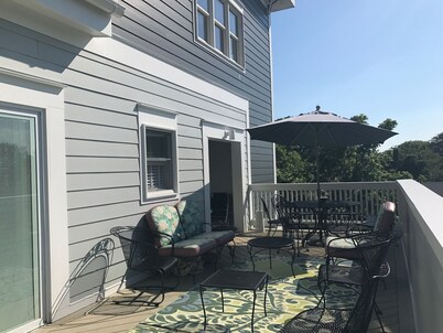 New custom home in the heart of Cape May