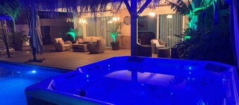 Detached Villa with Private Pool, close to all amenities and a blue flag beach