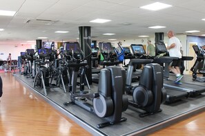 Fitness facility - Cosy Glamping at The Greenhouse Spa Retreat (St Mellion)