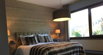 CHALET SUZY. CHARME STEHENDE MIETKAPAZITÄT 12 PERSONEN