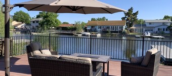 Lake Living on the Water - Maison de maître avec quai privé à Lakeport (Clearlake)