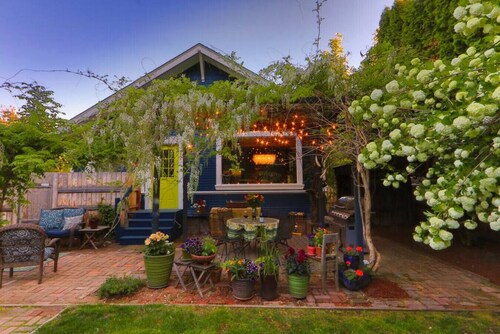 The Willows · The Willows is Enchanting