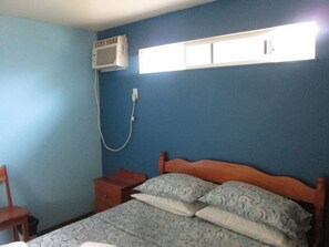 1 bedroom, WiFi - Axios Cute Condo with AC in Center Caye Caulker (Caye Caulker)