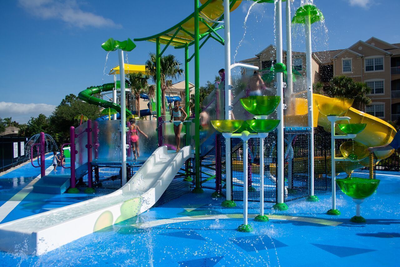 Dream Disney Family Vacation, Best Resort, 2 Miles To Disney
