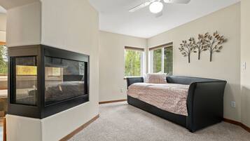 6 sovrum, skrivbord, strykjÀrn/strykbrÀda och gratis wi-fi