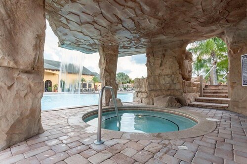 Fantastische Stunning New Designer Stadthaus !!