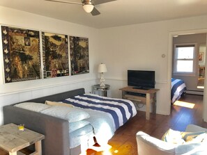 1 bedroom, desk, iron/ironing board, free WiFi