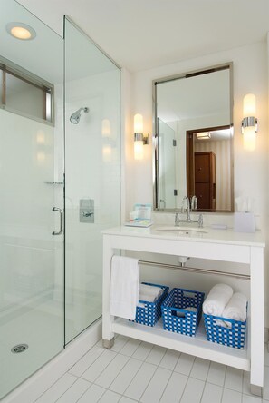 Bathroom - Four points Sheraton Kansas City (Kansas City)
