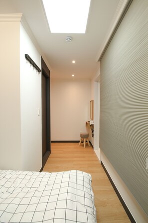 Double Room, Balcony (Foreigner Only) - Heima Guesthouse Hongdae (Seoul)
