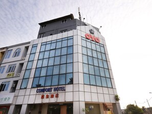 Exterior - Super OYO 447 Comfort Hotel Meru (Klang)