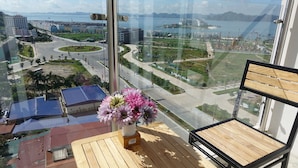 City view from property - Salito Apt Sea View in New Life Tower (Bai Chay)