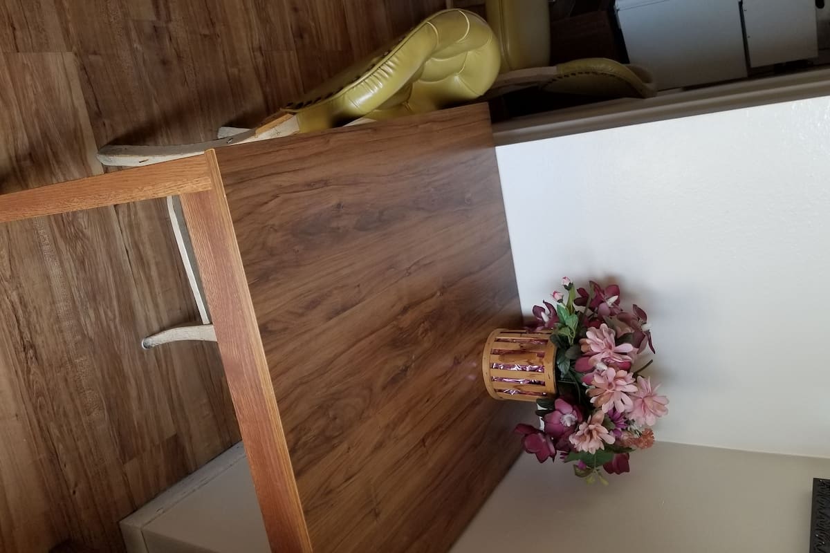 Basic Room, 2 Queen Beds, Non Smoking | WiFi (free)