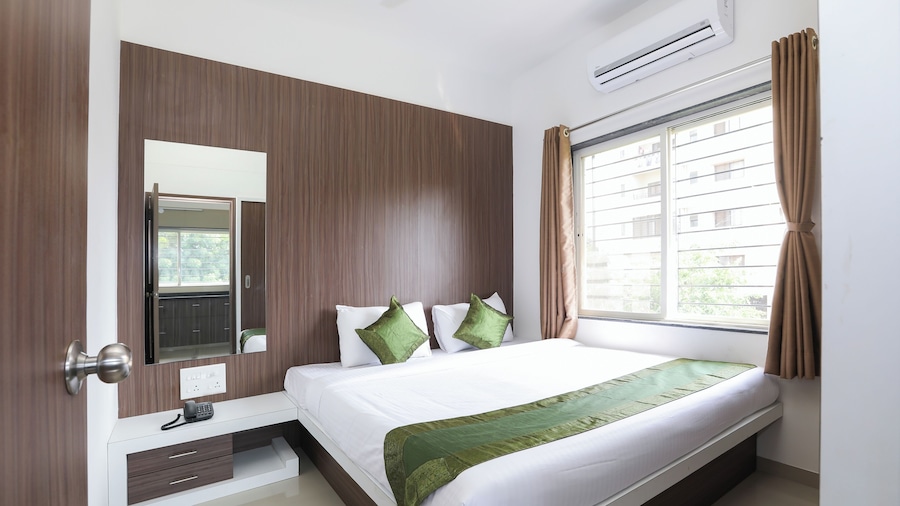 Treebo Sapphire Studio