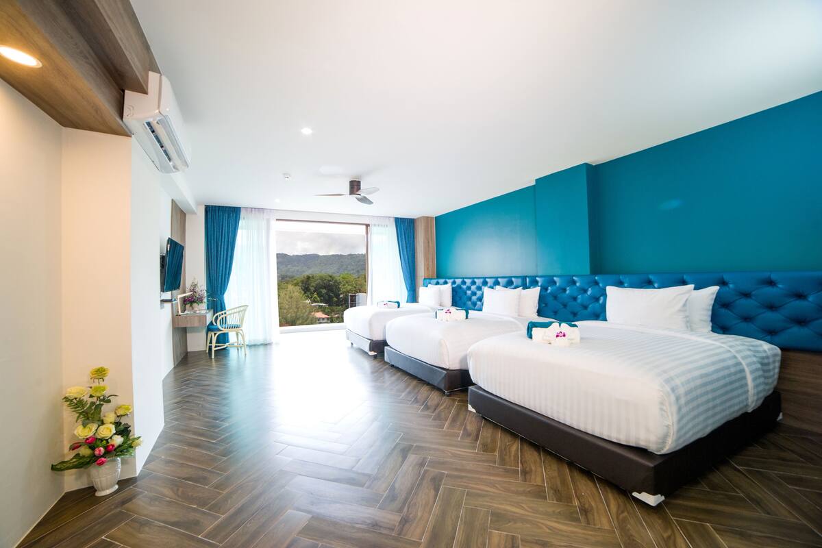 Premium Triple Room  | Hill view
