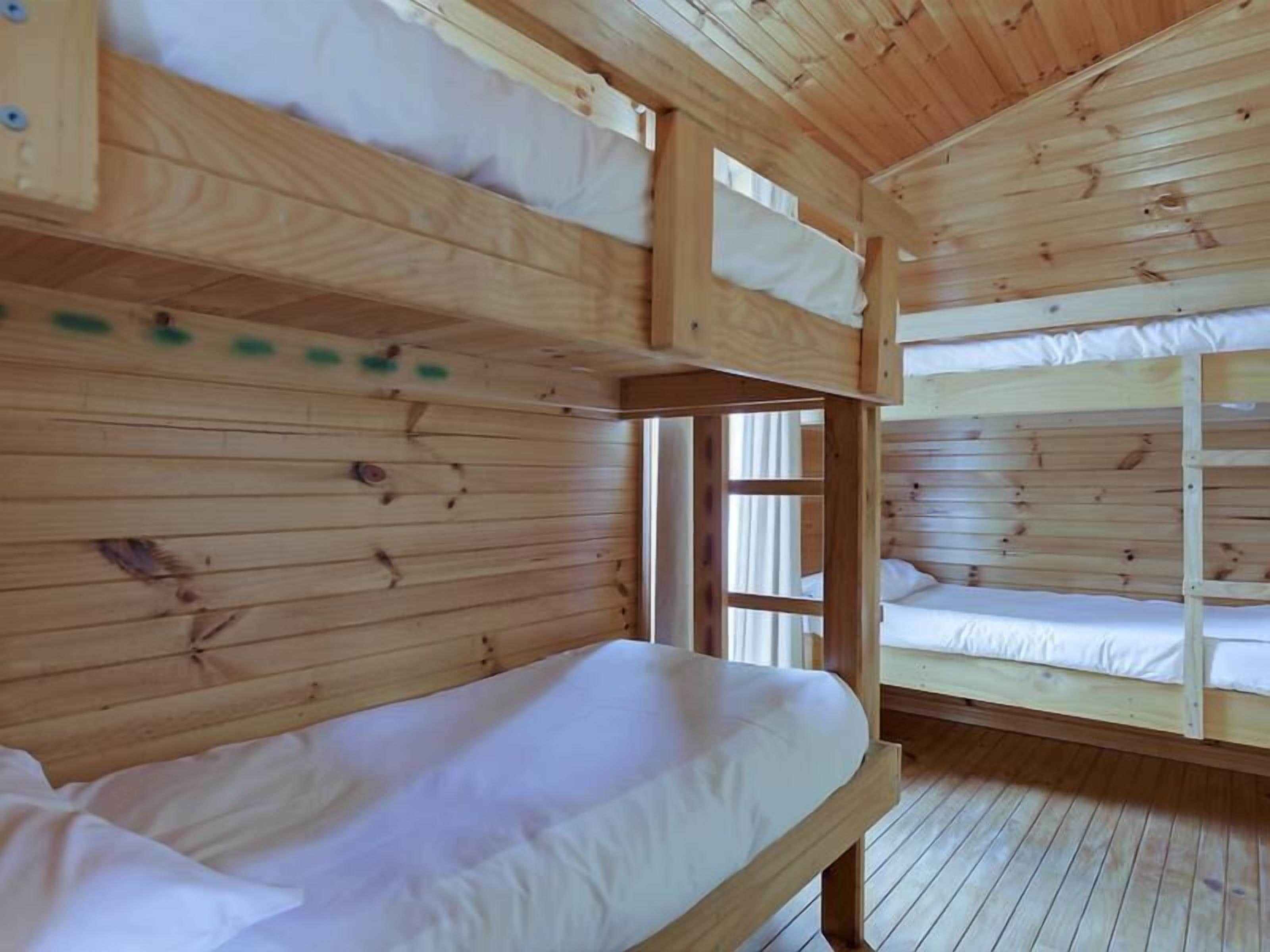 Steeles Island Retreat — image 17