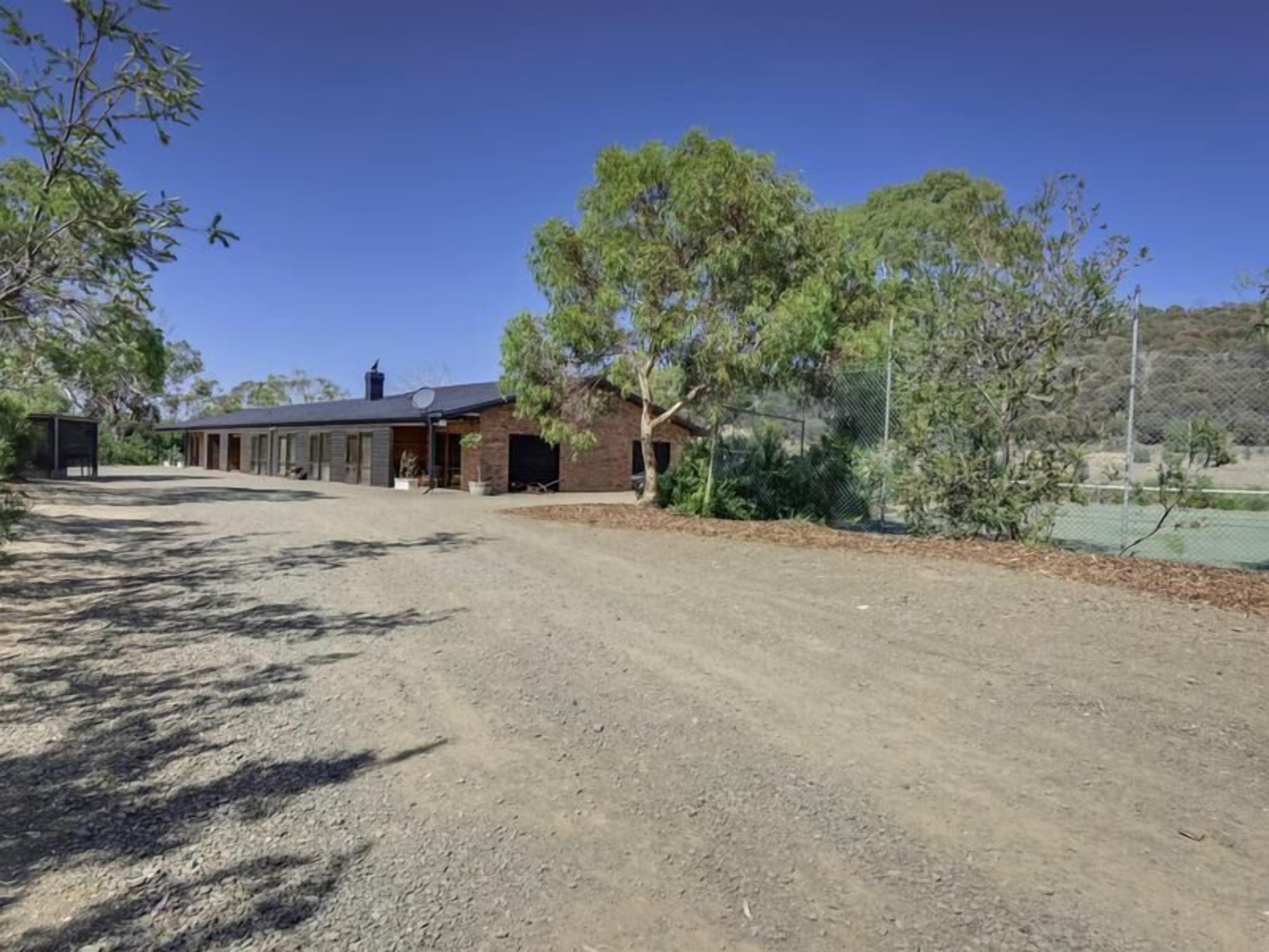 Steeles Island Retreat — image 27