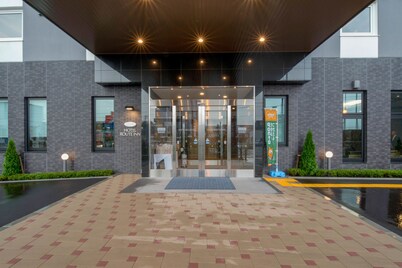 Hotel Route Inn Takamatsu Yashima