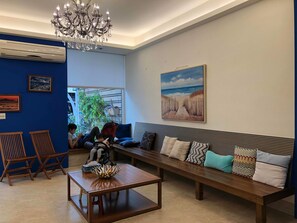 Lobby - Dream House - Bathtub Massage Chair Homestay (Luodong)