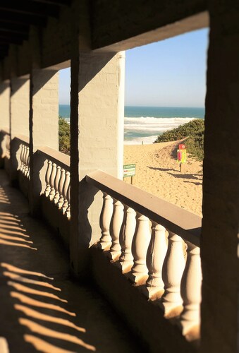 Pili Pili Beach Cabanas