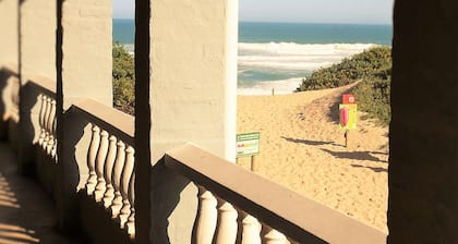 Pili Pili Beach Cabanas